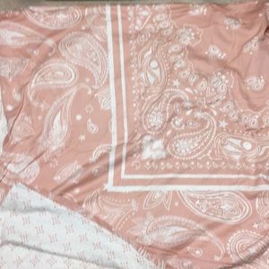 American Eagle full size Reversible duvet+2shams